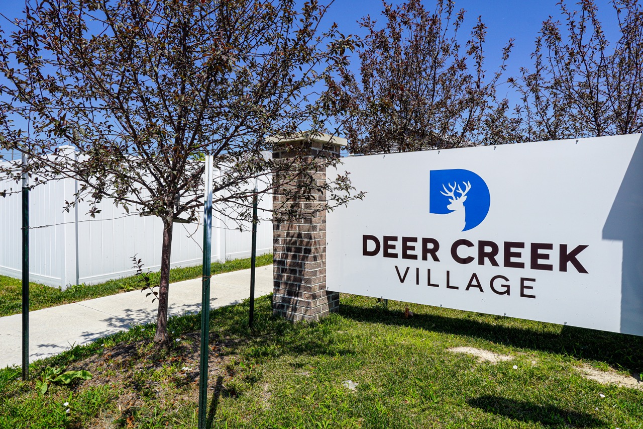 Deer Creek Village  Image 16