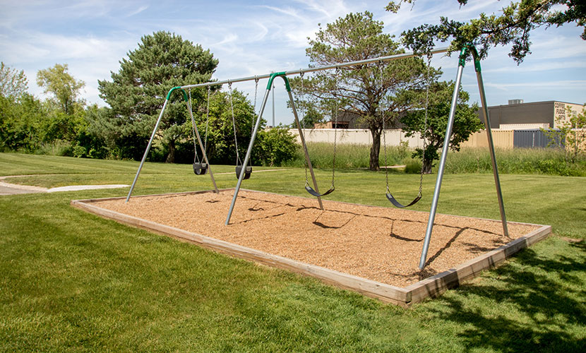 Green Valley Manor Image 7