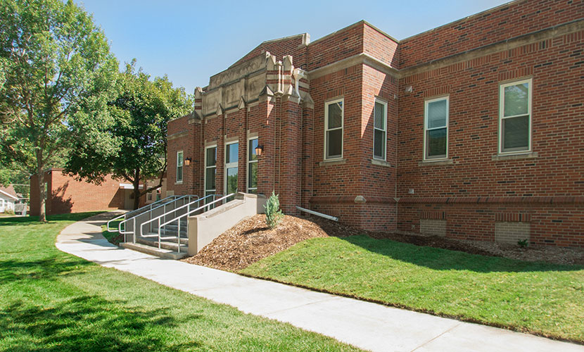 Linden Place - Council Bluffs Image 9