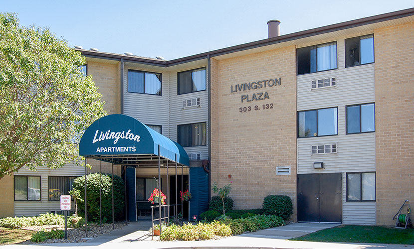 Livingston Plaza Image 1