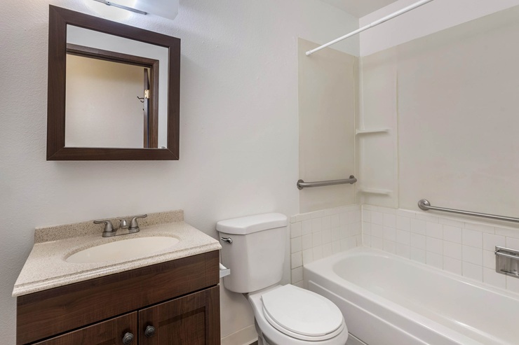 Mountain View Plaza Image 13