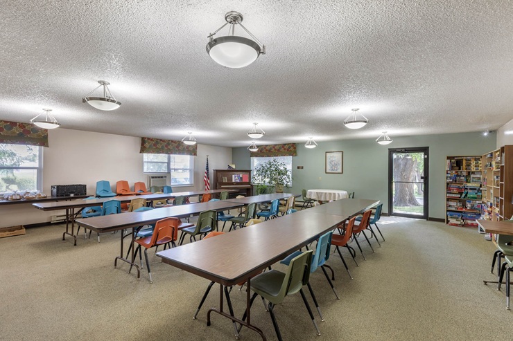 Mountain View Plaza Image 19