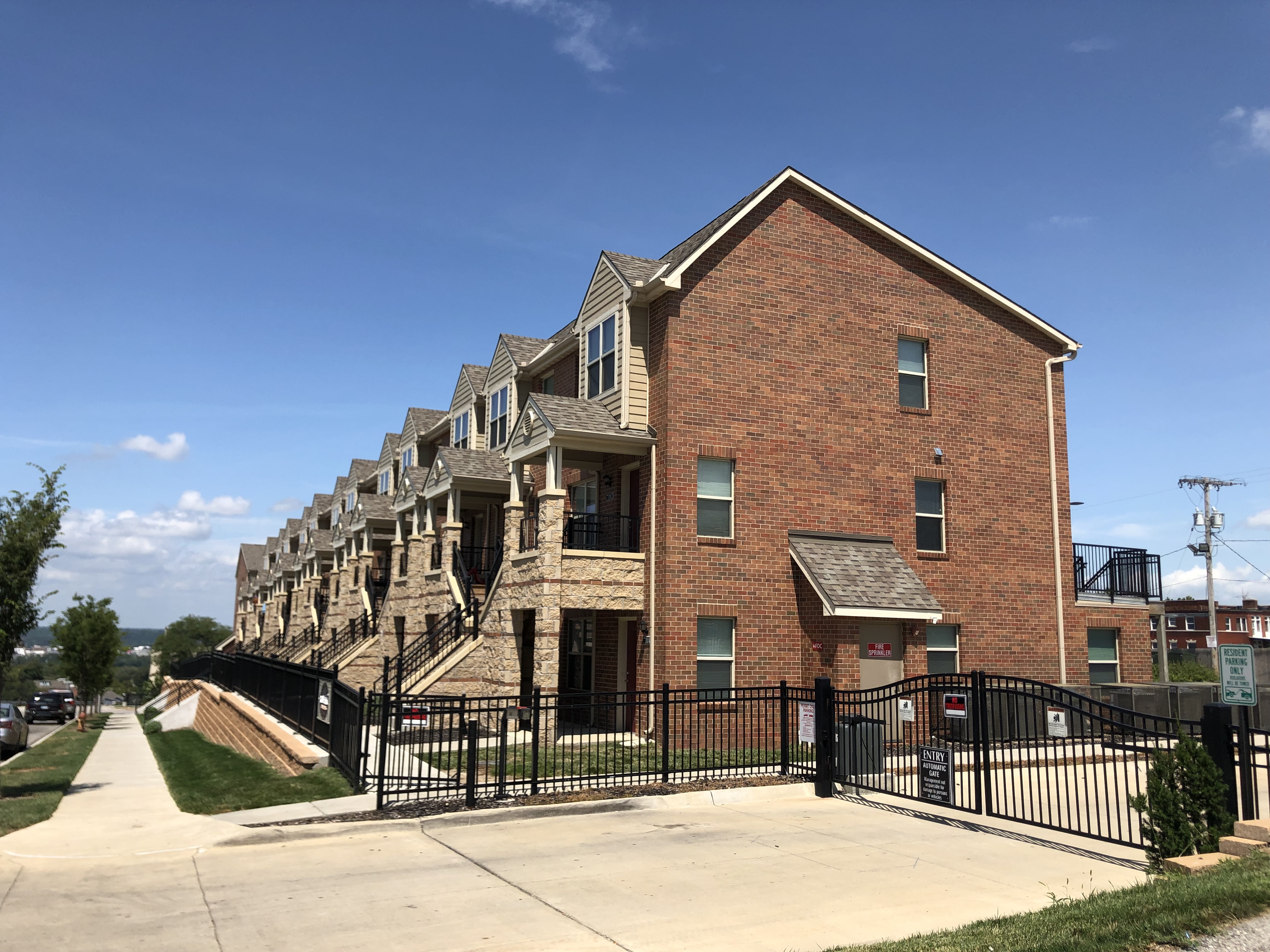 Rose Hill Townhomes Image 4